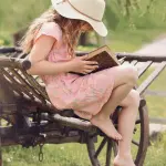 Andria celebra la Giornata Mondiale della Poesia: parole in cammino tra le strade della città